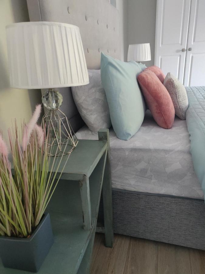 Apartment Летеркени Екстериор снимка