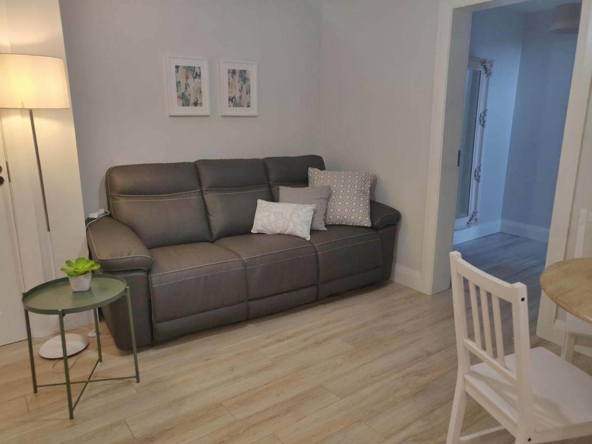 Apartment Летеркени Екстериор снимка